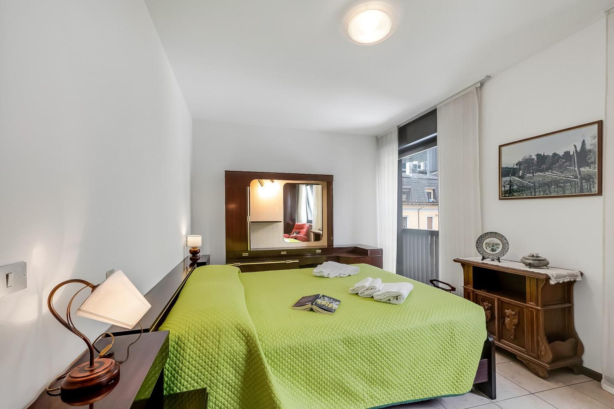 Appartamento Amy - Happy Rentals Riva del Garda Exterior foto